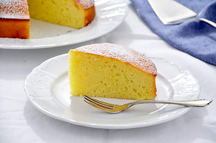 Ricetta della torta allo yogurt per ogni occasione