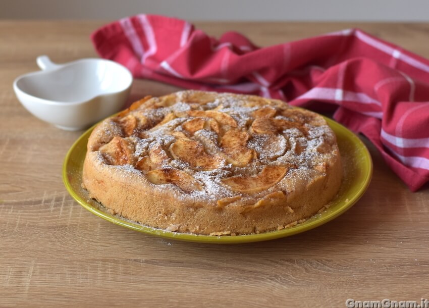 Torta di mele senza uova nè burro