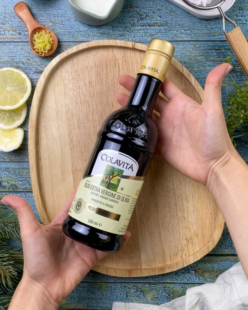 Quadrotti soffici al limone: il dolce morbido e delicato perfetto per concludere il pasto