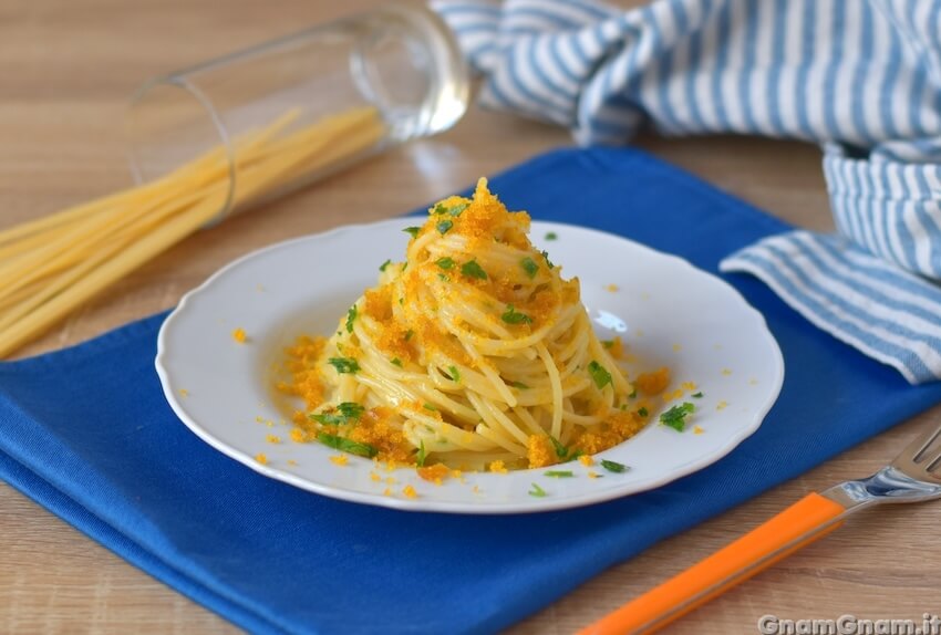 Spaghetti alla bottarga: la ricetta semplice e raffinata pronta in 15 minuti