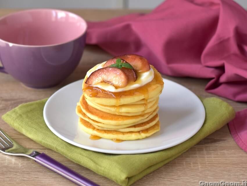 Pancake allo yogurt: la ricetta super soffice che puoi anche congelare