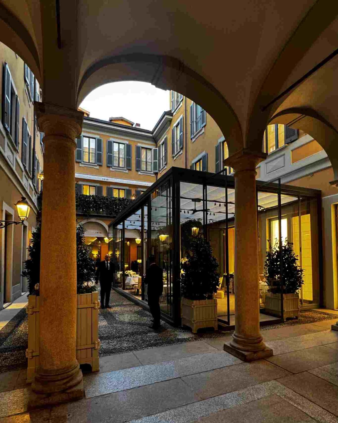 Enrico Bartolini al nuovo ristorante Dior a Milano: menù e prezzi