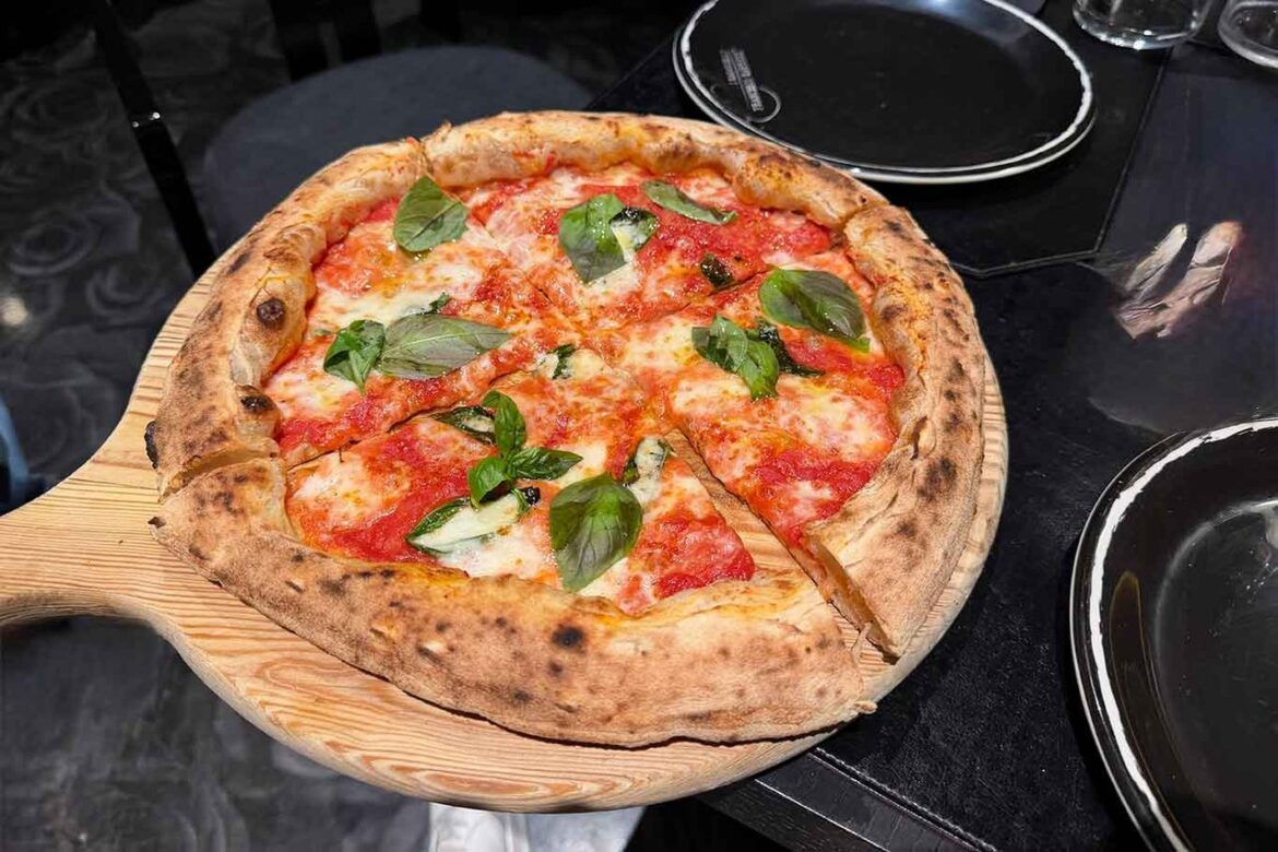 Campionato della Pizza 2026: Francesco Martucci a Caserta