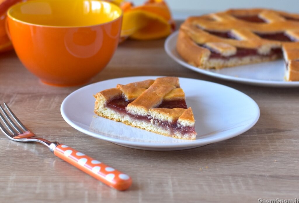 Crostata con frolla allo yogurt: ricetta senza burro e senza riposo in frigo